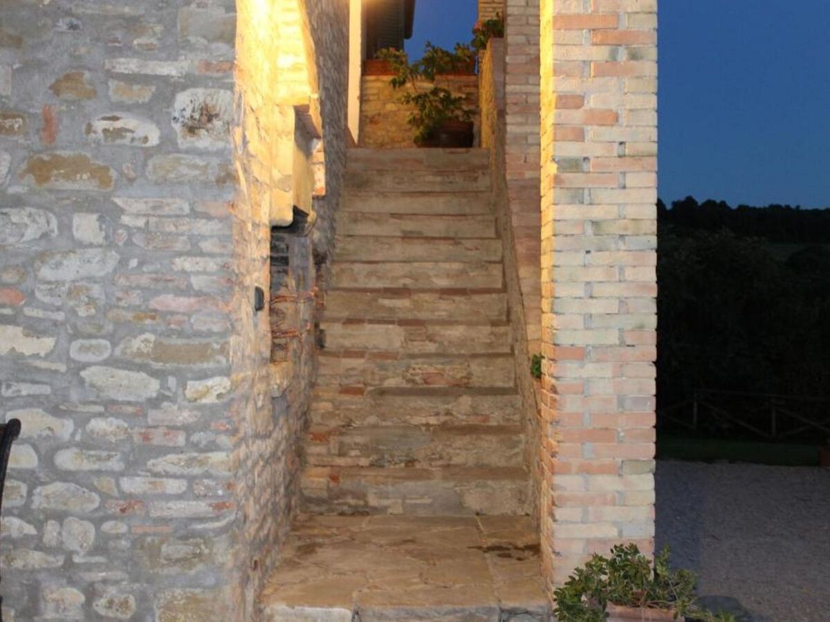 Appartement Forno avec piscine et vue sur l'Ombrie - Photo 18