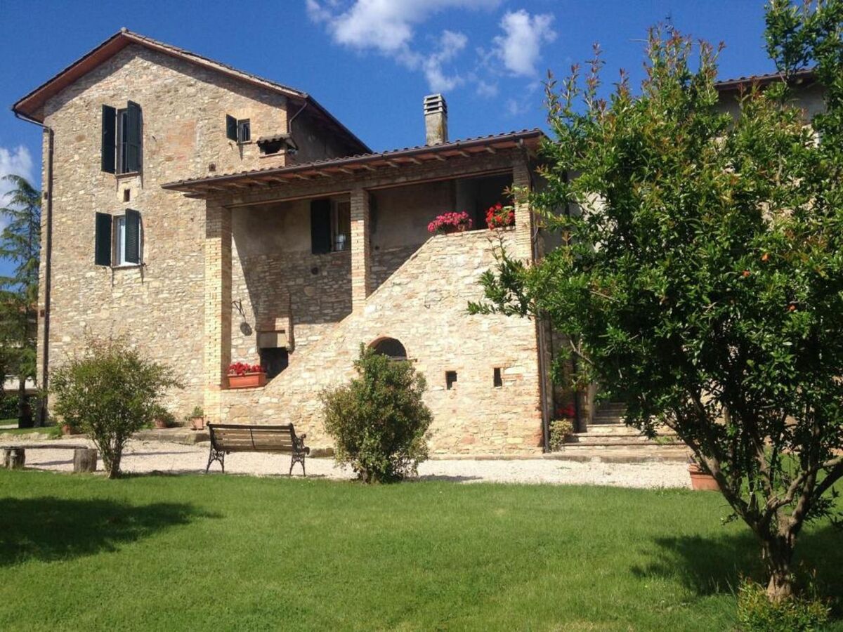Appartement Forno avec piscine et vue sur l'Ombrie - Photo 24