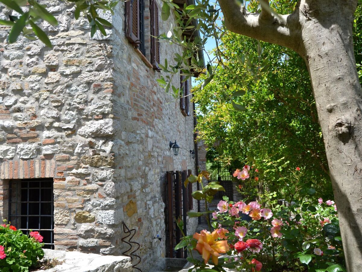 Maison historique avec jardin à Corciano - Photo 3