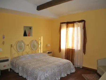 Maison de maître XVIIe siècle, 7000 m² et piscine à Acquasparta : photo 4