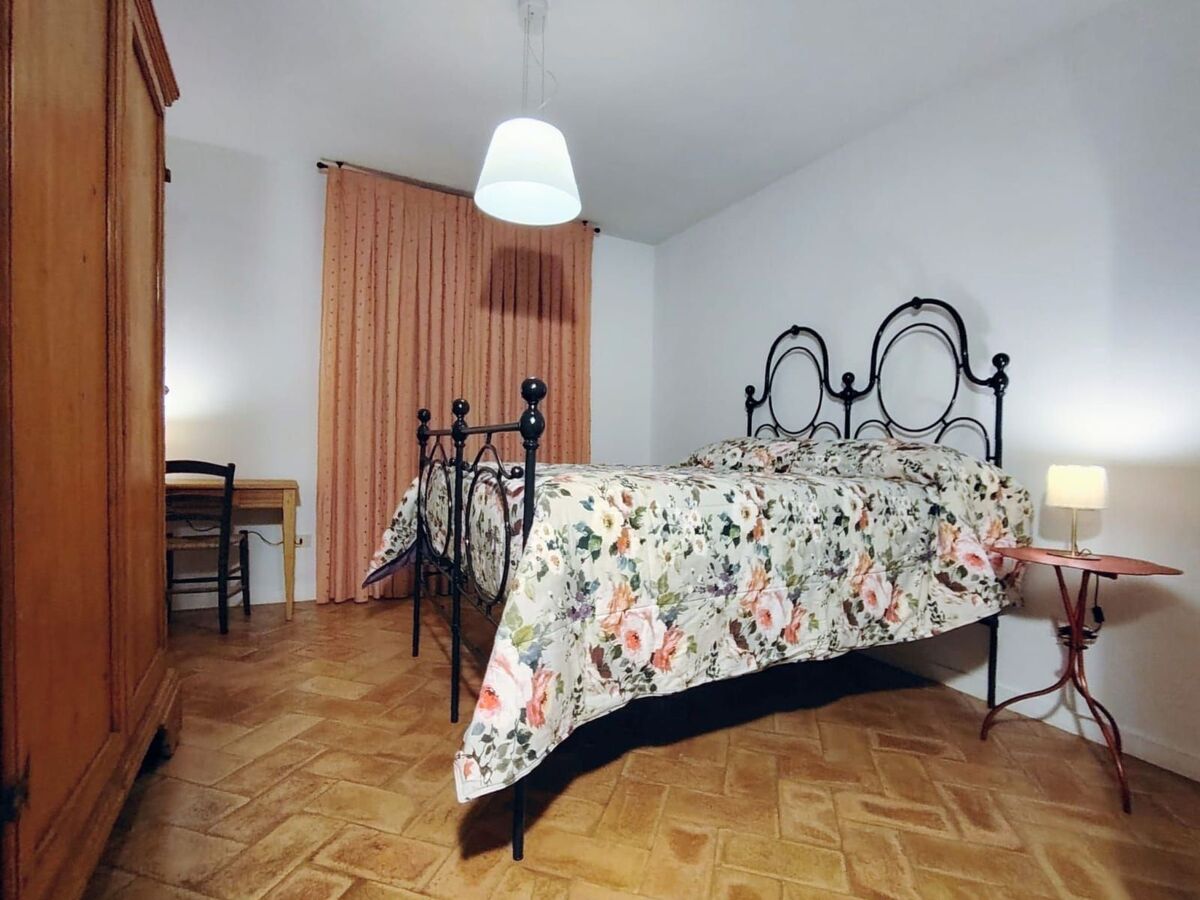 Chambre Hypatia à Foligno, jardin privatif en Ombrie - Photo 14