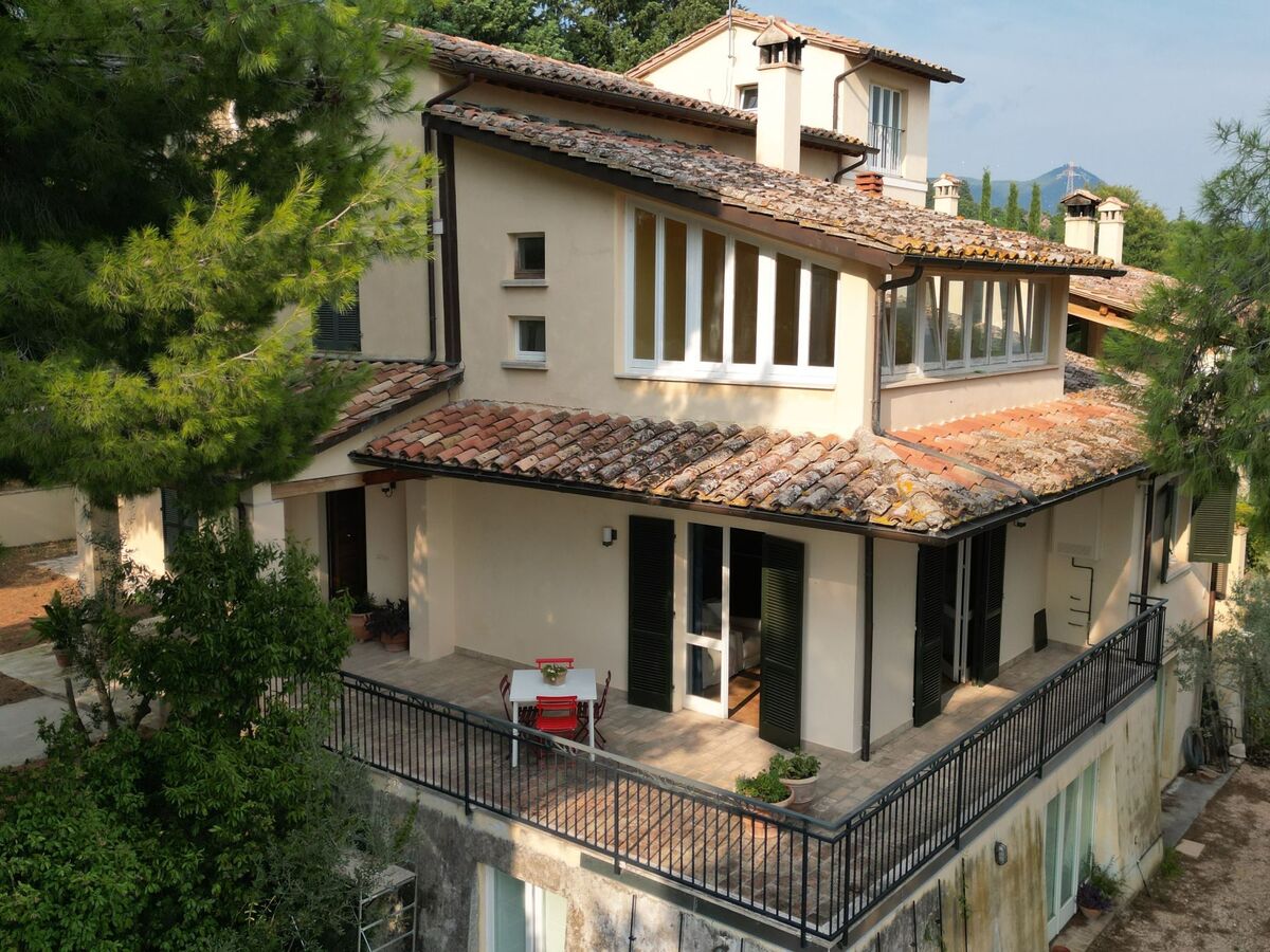 Chambre d'hôte à Foligno avec jardin privé - Photo 3