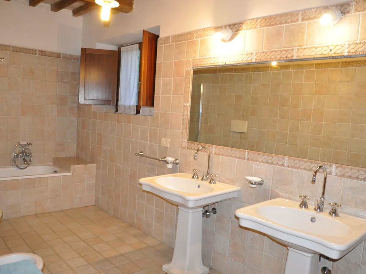Appartement 110m² avec piscine et grand jardin à Acquapendente - Photo 11