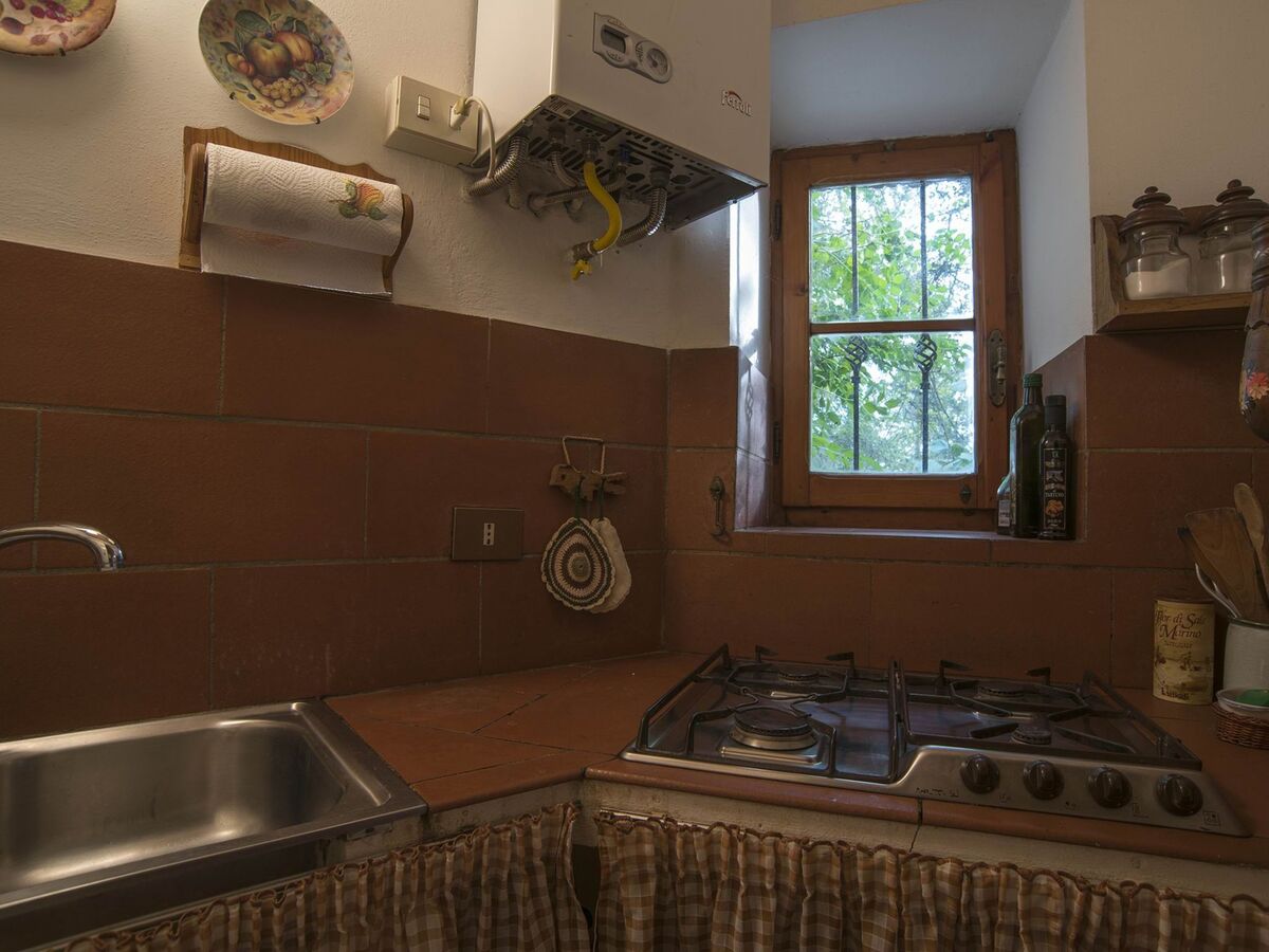 Appartement 85m² dans un château du XIVe siècle avec piscine - Photo 11