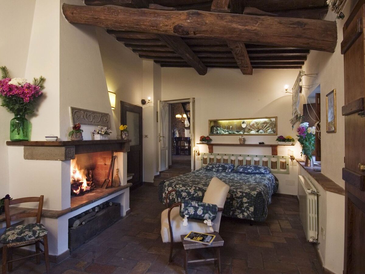 Appartement 40 m² dans château du XVe siècle avec piscine - Photo 3
