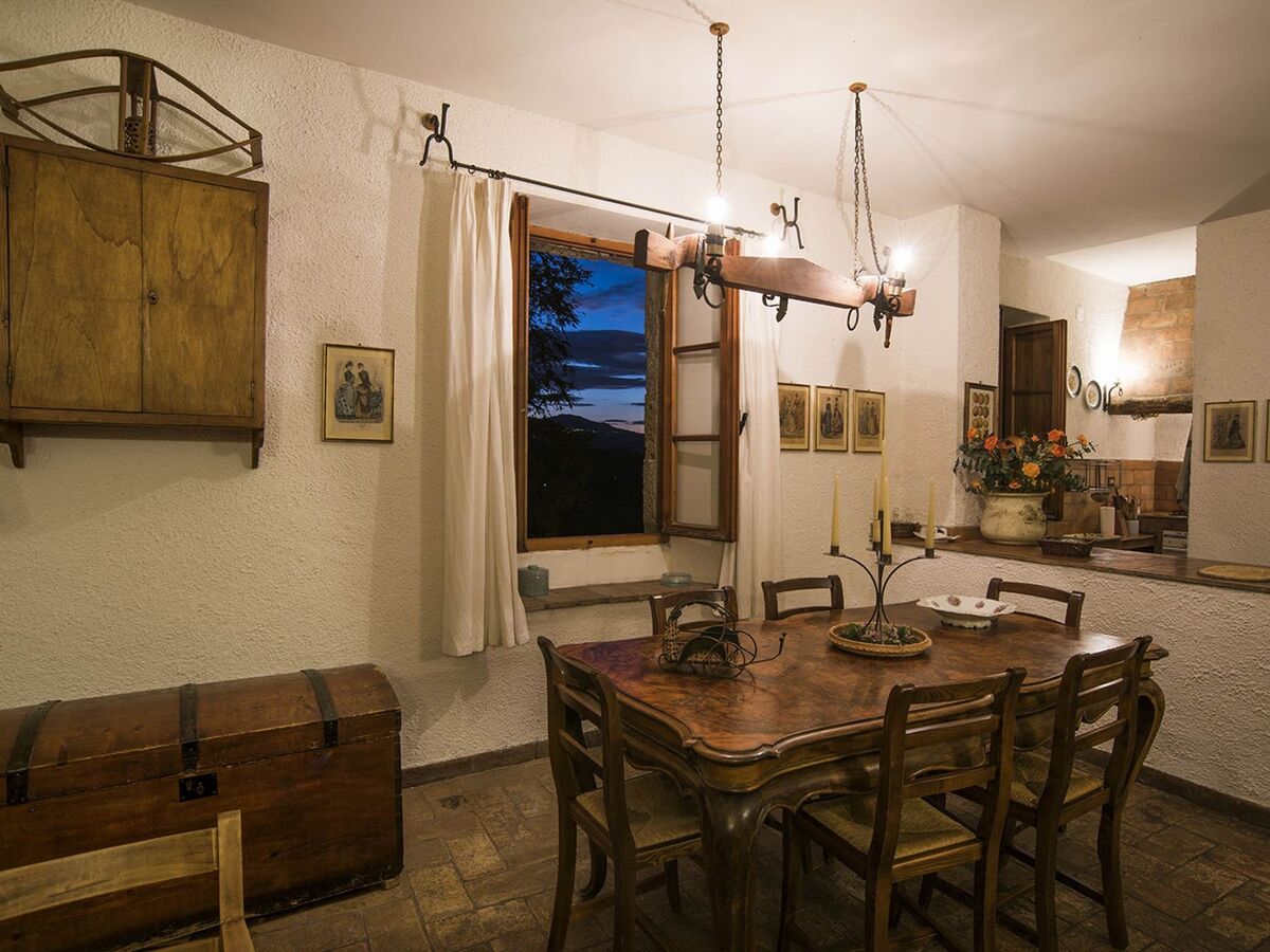 Appartement au château médiéval avec piscine - Photo 5