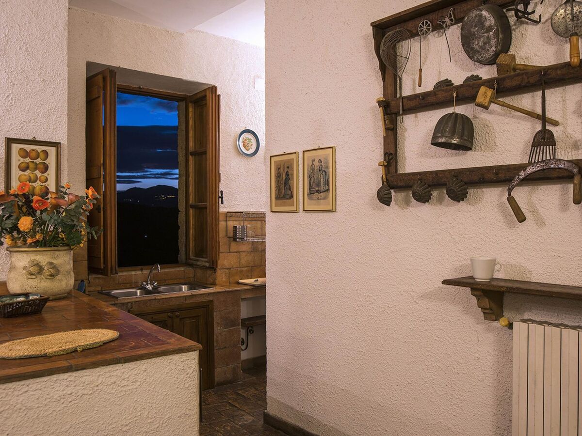 Appartement au château médiéval avec piscine - Photo 10