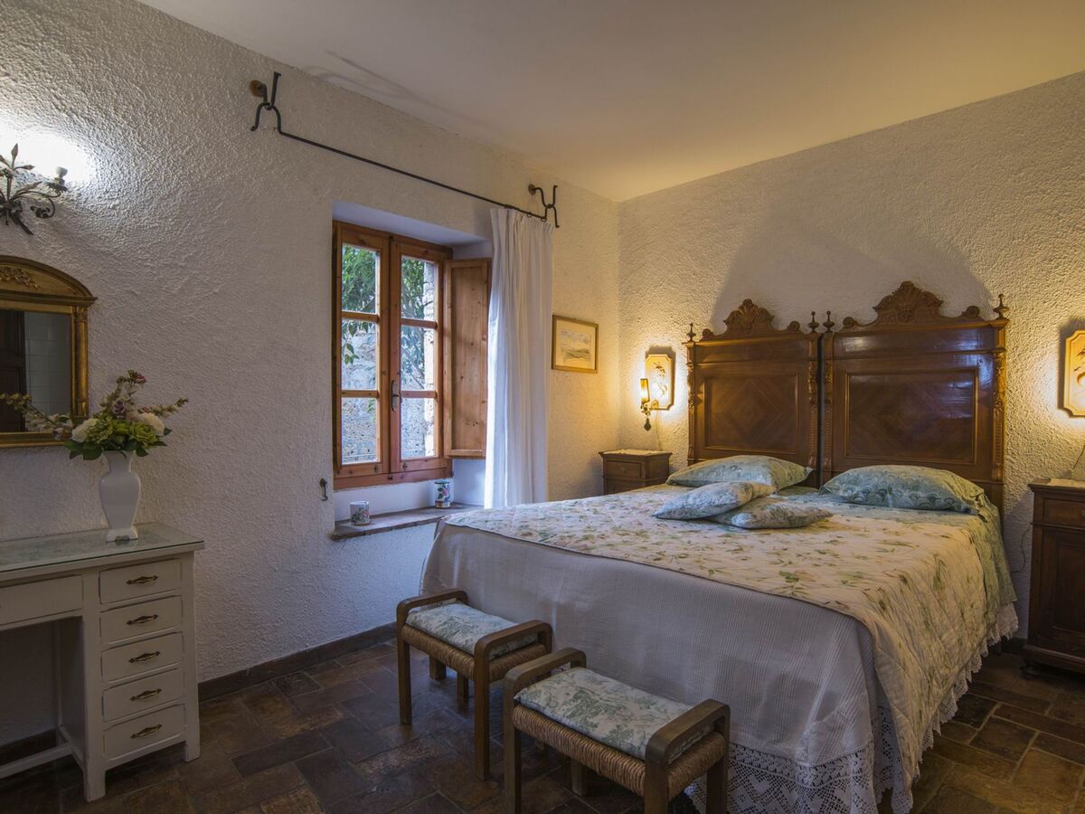 Appartement au château médiéval avec piscine - Photo 12