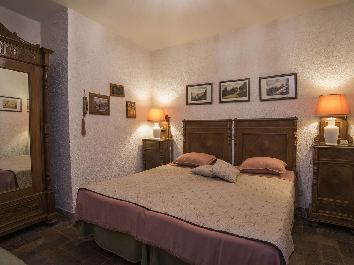 Appartement au château médiéval avec piscine - Photo 13