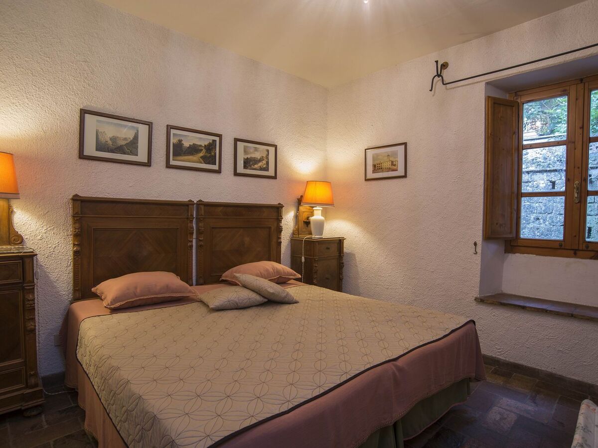 Appartement au château médiéval avec piscine - Photo 14