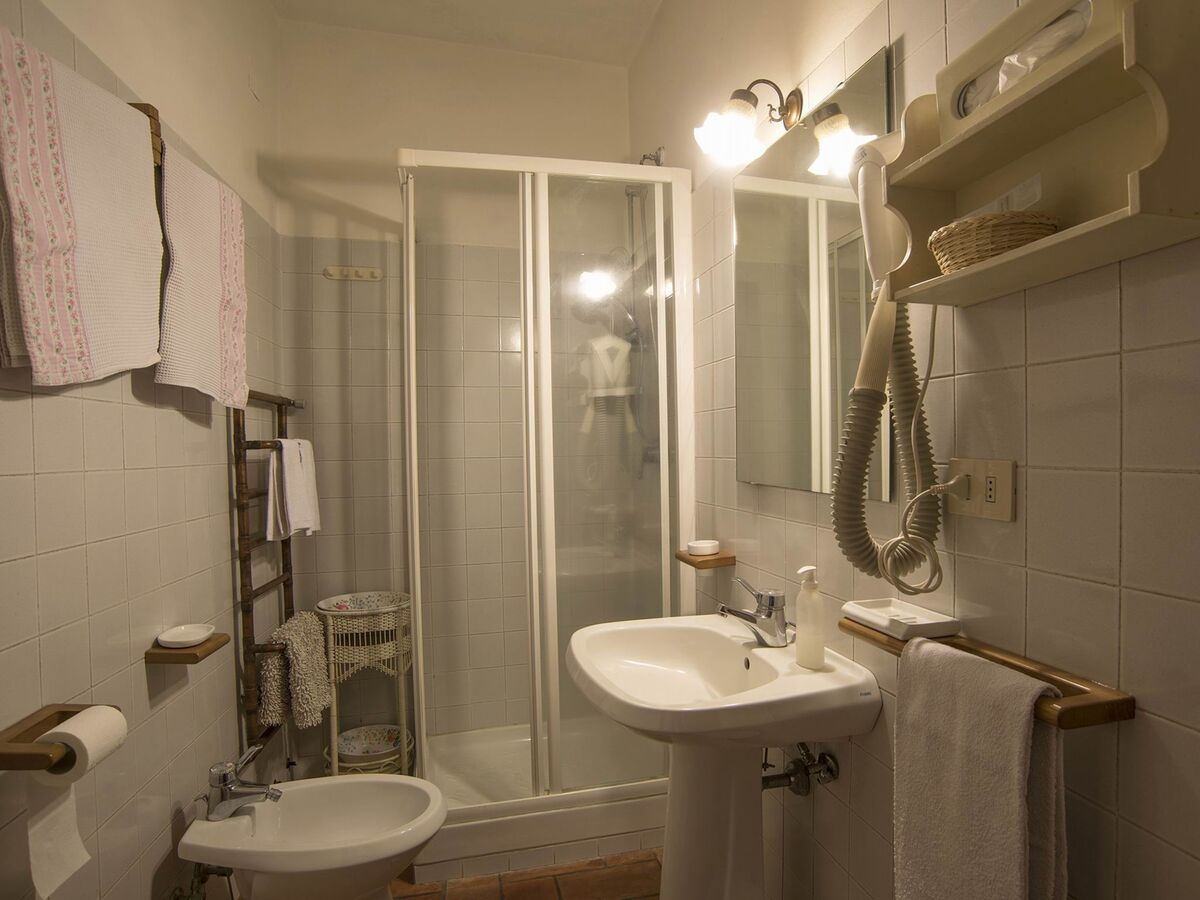 Appartement au château médiéval avec piscine - Photo 15
