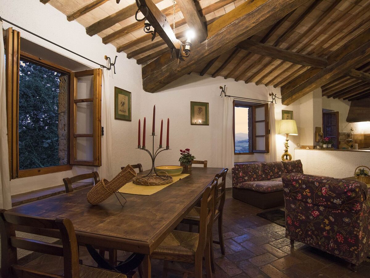 Appartement au cœur d'un château du 14e siècle avec piscine - Photo 7