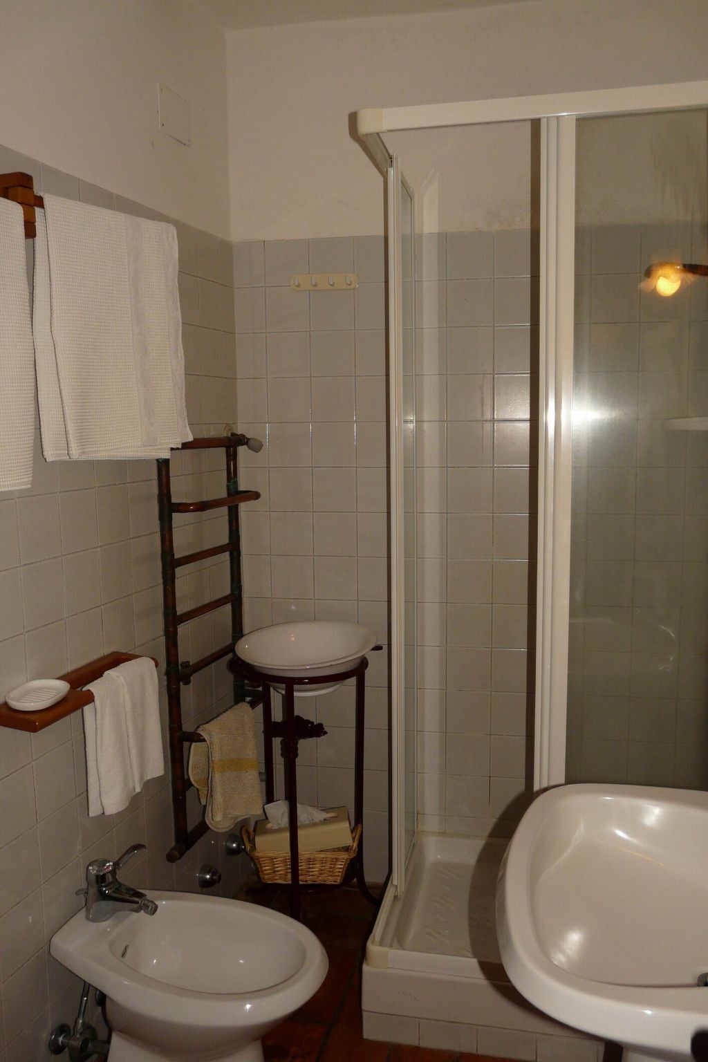 Appartement au cœur d'un château du 14e siècle avec piscine - Photo 14