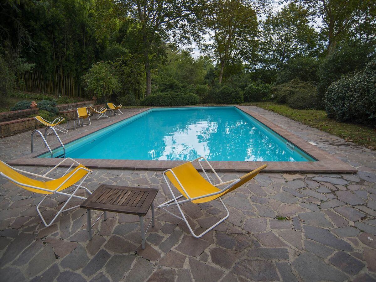Appartement au cœur d'un château du 14e siècle avec piscine - Photo 22