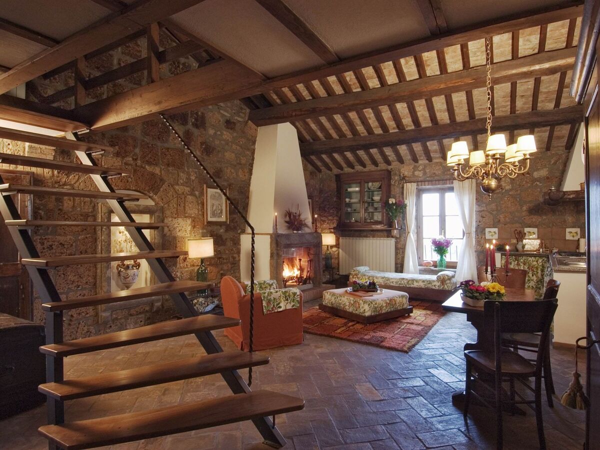 Appartement dans un château du 12e siècle avec piscine - Photo 2
