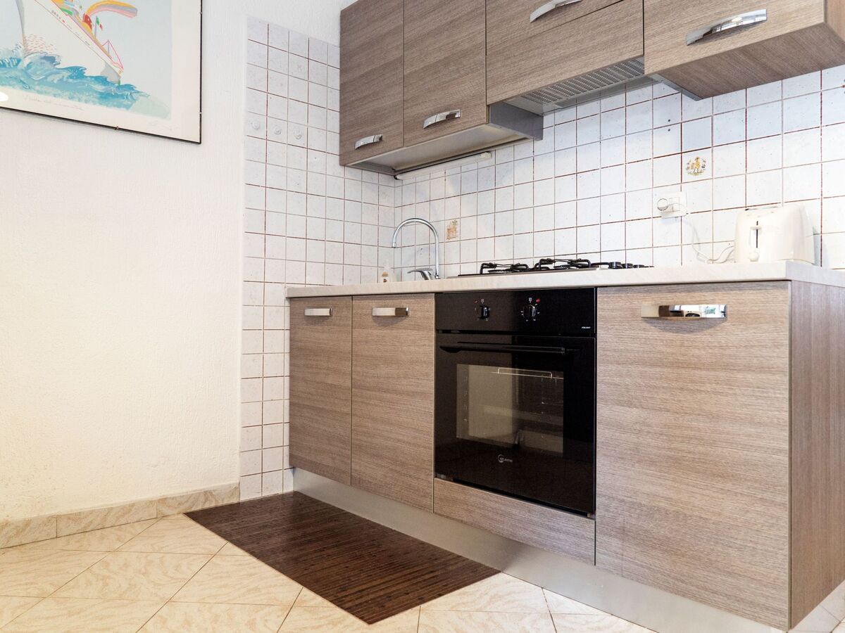 Maison avec vue mer à Santa Marinella, 20m de plage - Photo 9