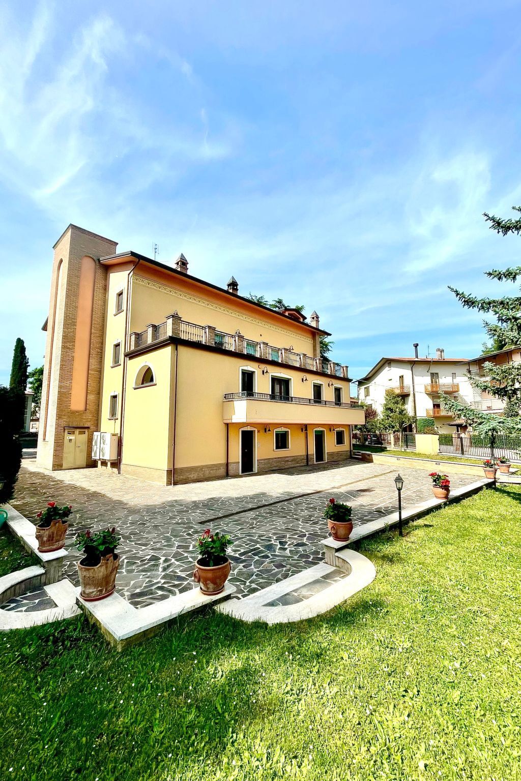 Appartement 230 m² Villa Camilla, 3 chambres à Perugia - Photo 2