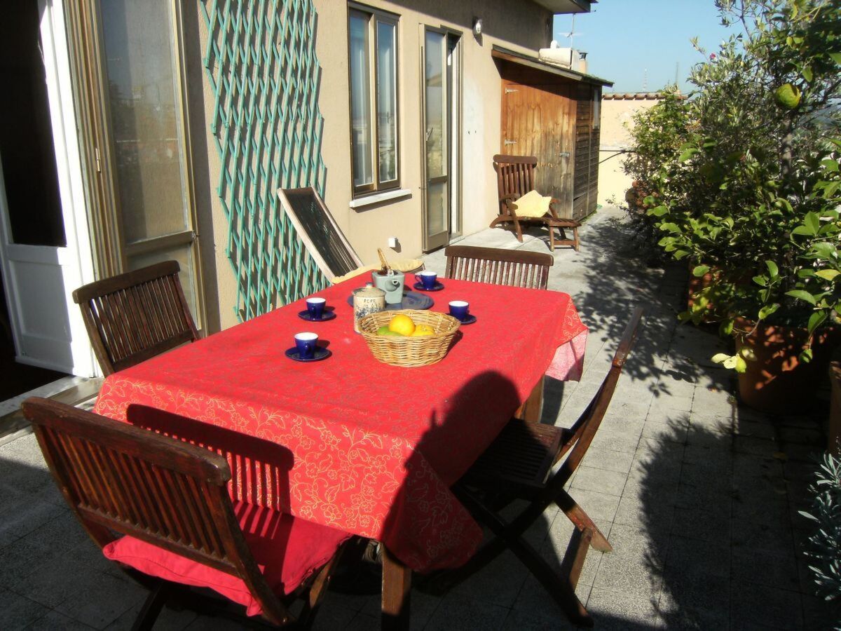 Appartement avec vue sur Saint-Pierre, terrasse 35 m² - Photo 2
