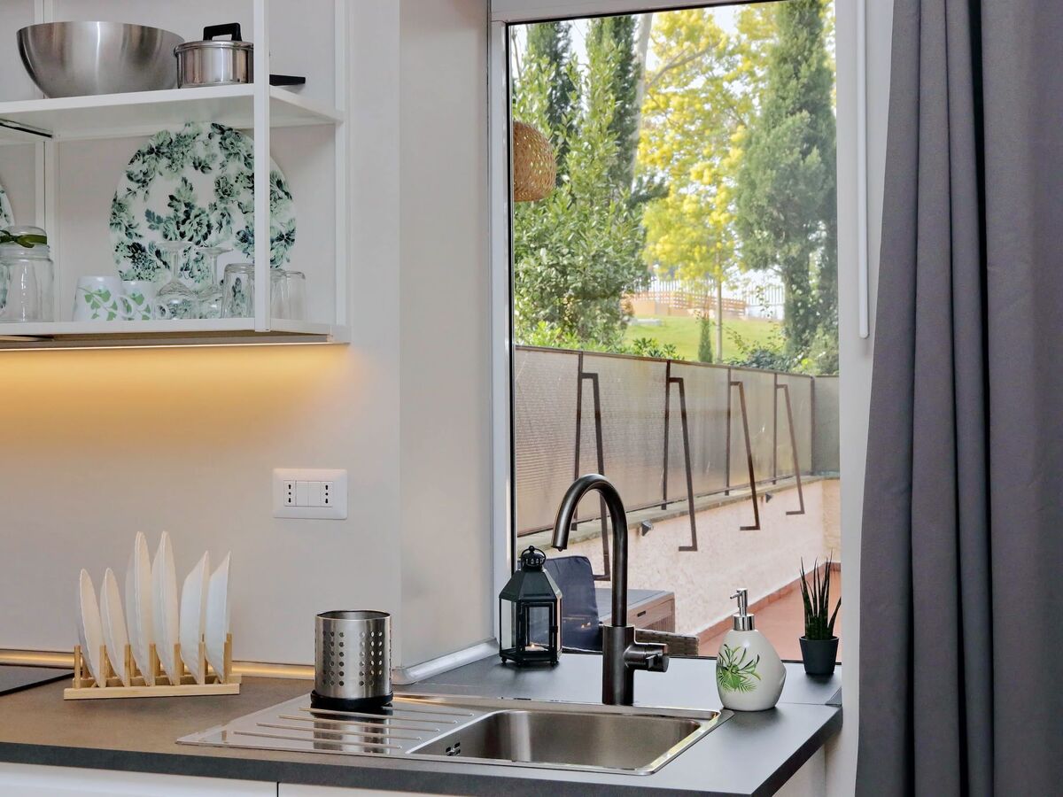 Appartement 1 chambre avec terrasse, piscine et parking à Rome - Photo 6