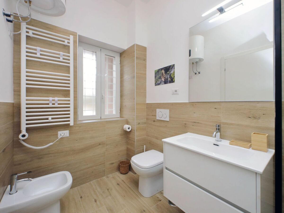 Appartement 1 chambre avec terrasse, piscine et parking à Rome - Photo 9