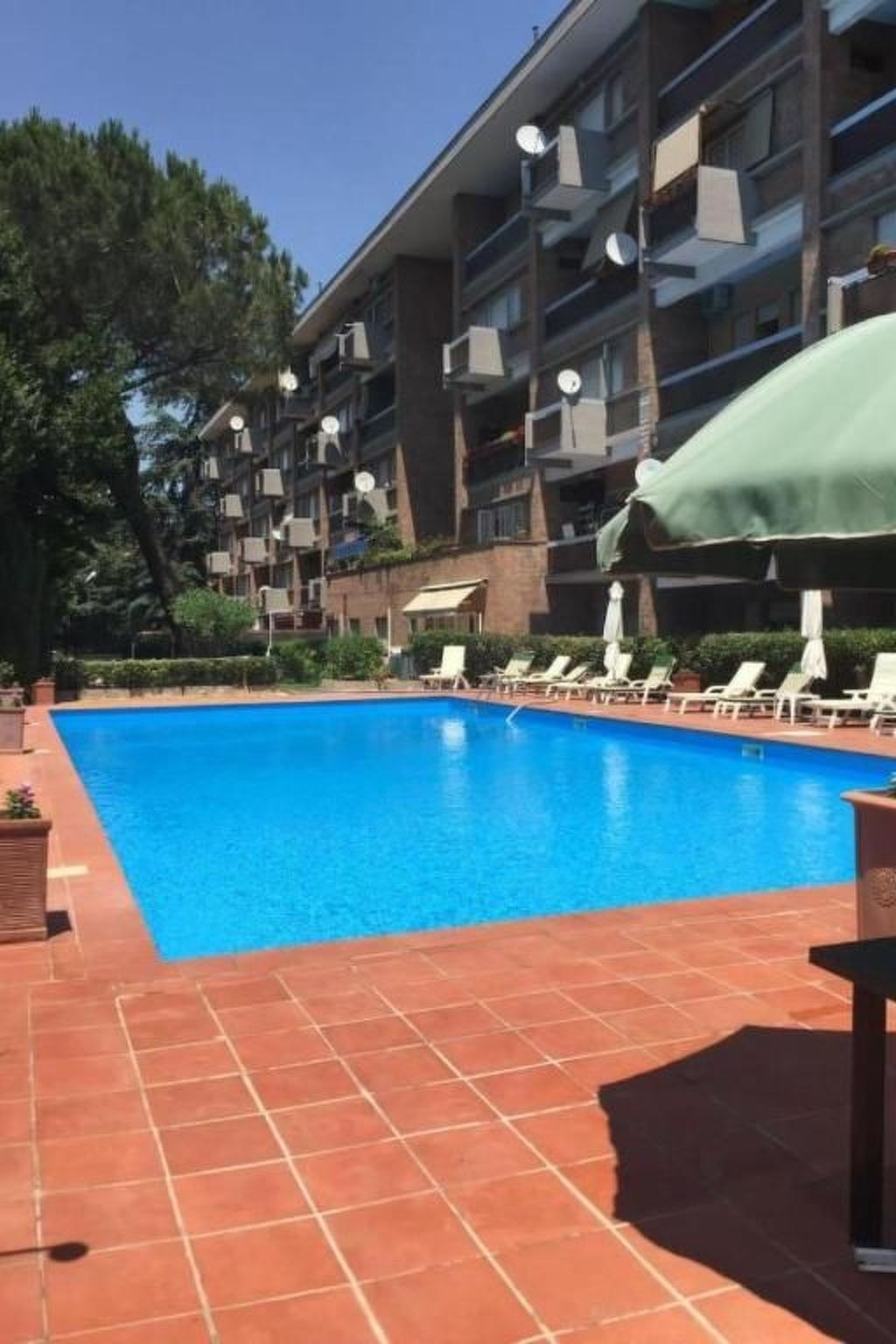 Appartement 1 chambre avec terrasse, piscine et parking à Rome - Photo 16