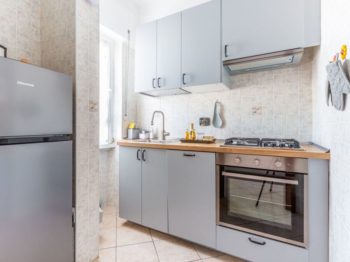 Appartement 2 chambres avec balcon vue Rome - Photo 11