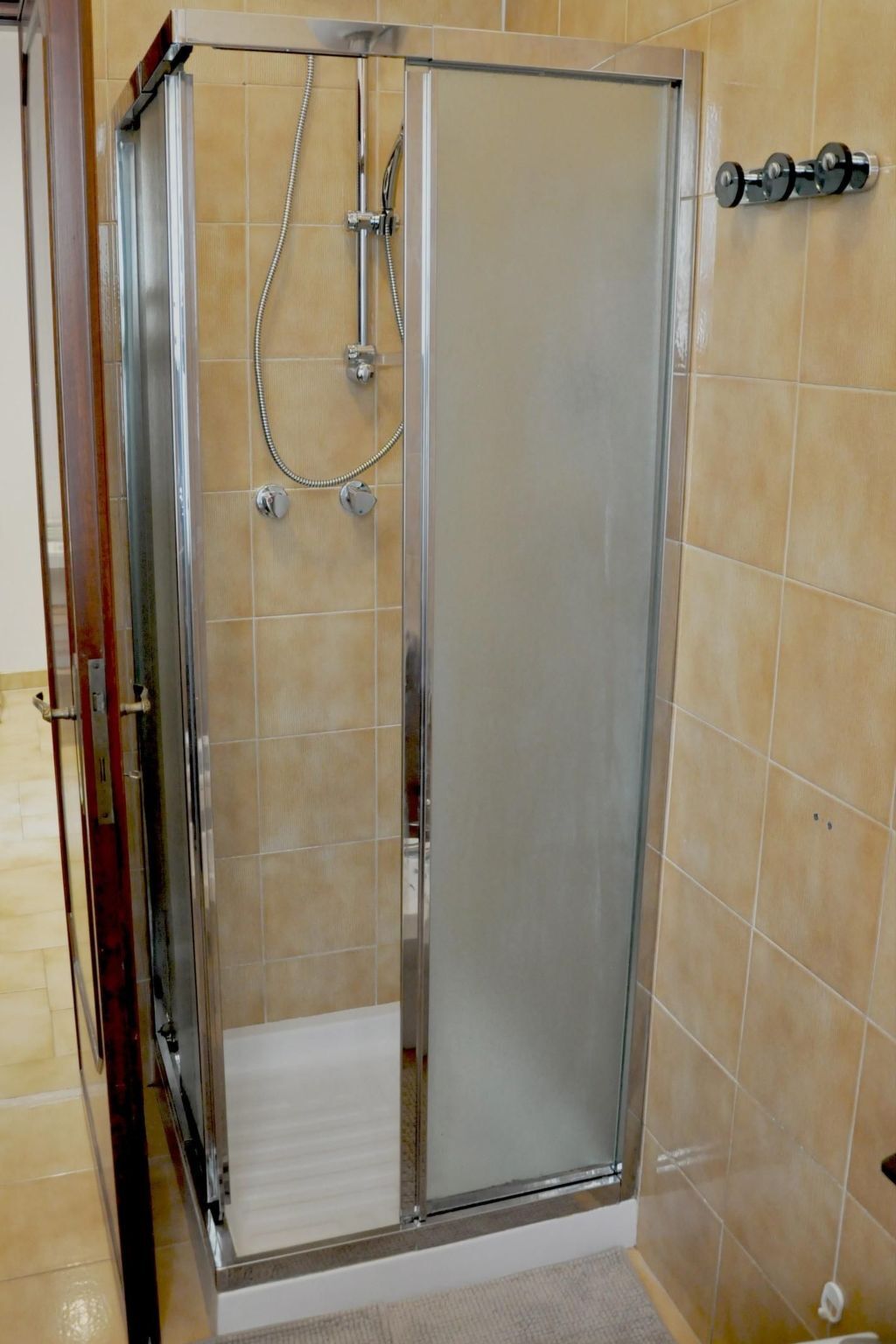 Appartement rénové à Rome, 500 m du métro Vatican - Photo 17