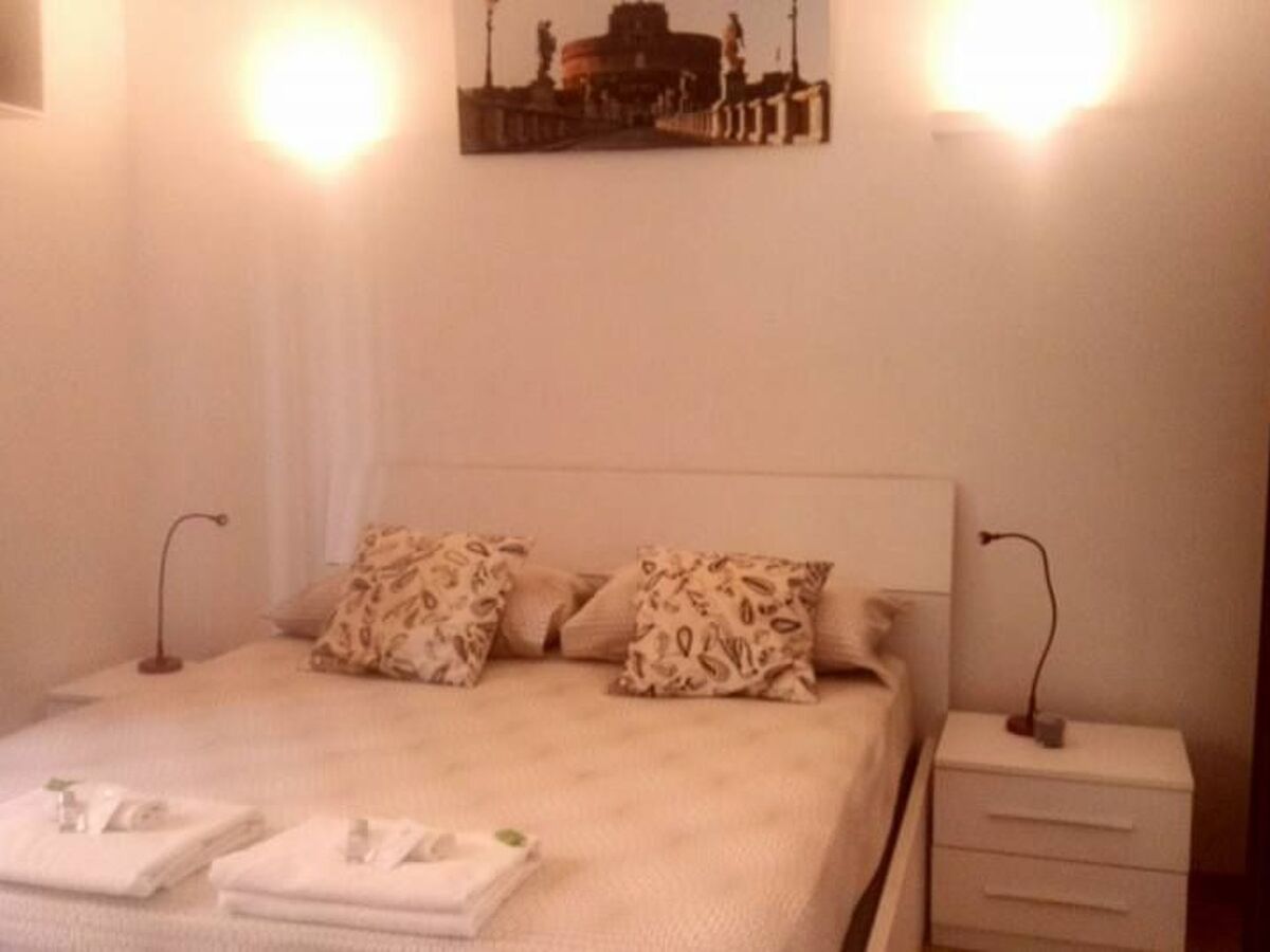 Appartement rénové à Rome, 500 m du métro Vatican - Photo 22