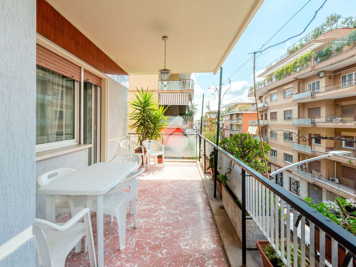 Vatican Terrace – Appartement 8 pers., terrasse fleurie - Photo 6
