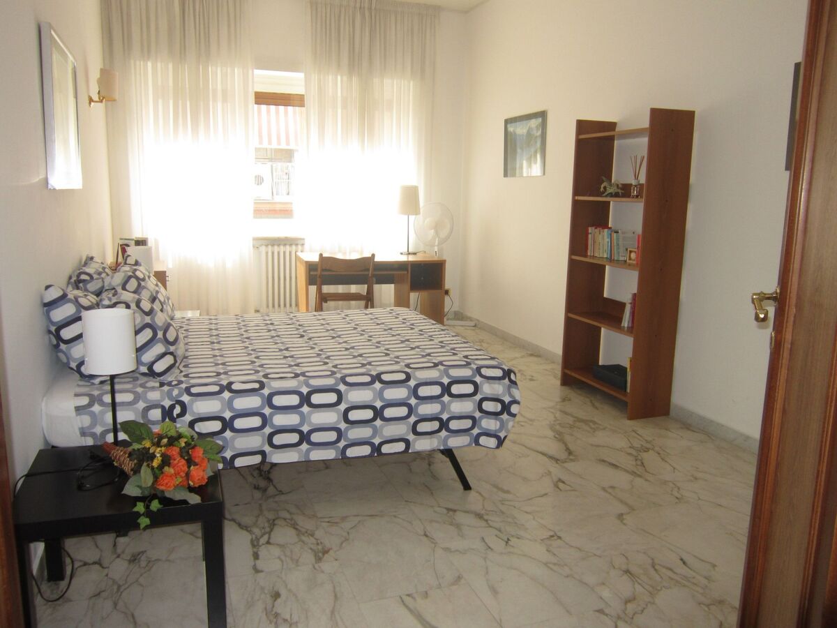 Vatican Terrace – Appartement 8 pers., terrasse fleurie - Photo 18