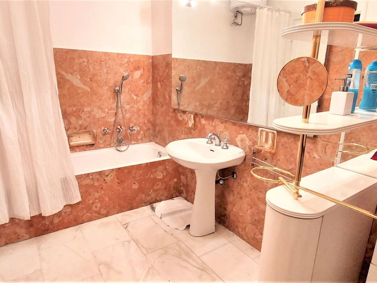 Vatican Terrace – Appartement 8 pers., terrasse fleurie - Photo 41