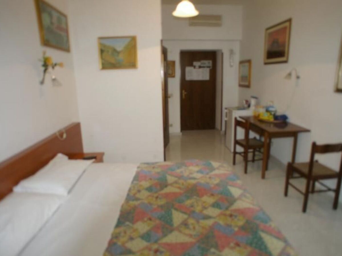 Chambre 2 au cœur de Rome, près Termini - Photo 3