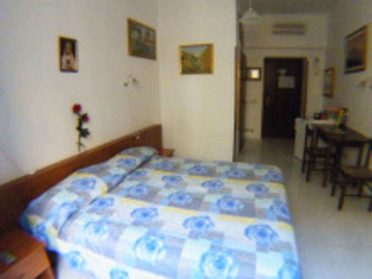 Chambre 2 au cœur de Rome, près Termini - Photo 11