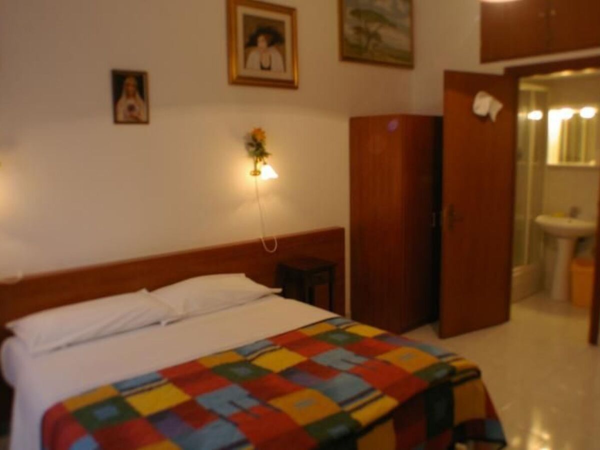 Chambre avec salle de bain privée à Rome, centre historique - Photo 1