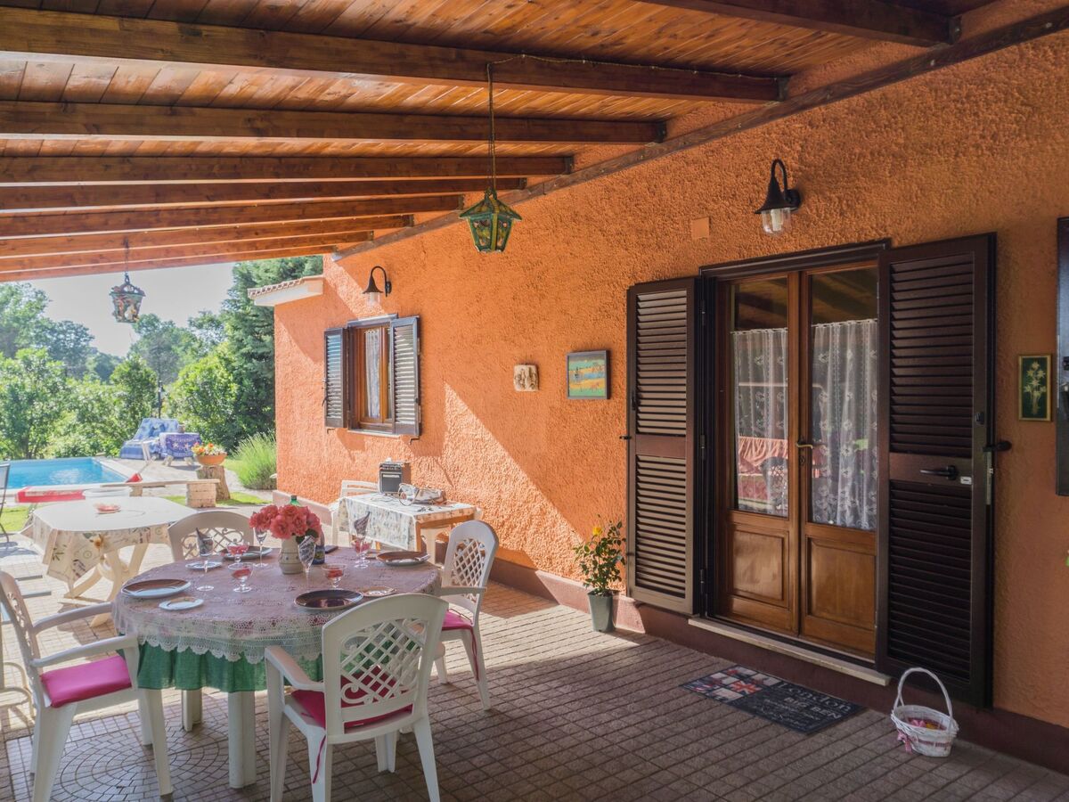 Villa Oleandri à Nettuno : piscine privée 6x12m - Photo 6