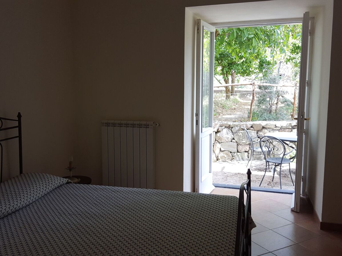Chambre avec petit-déj à la ferme, vue sur le Vésuve - Photo 1