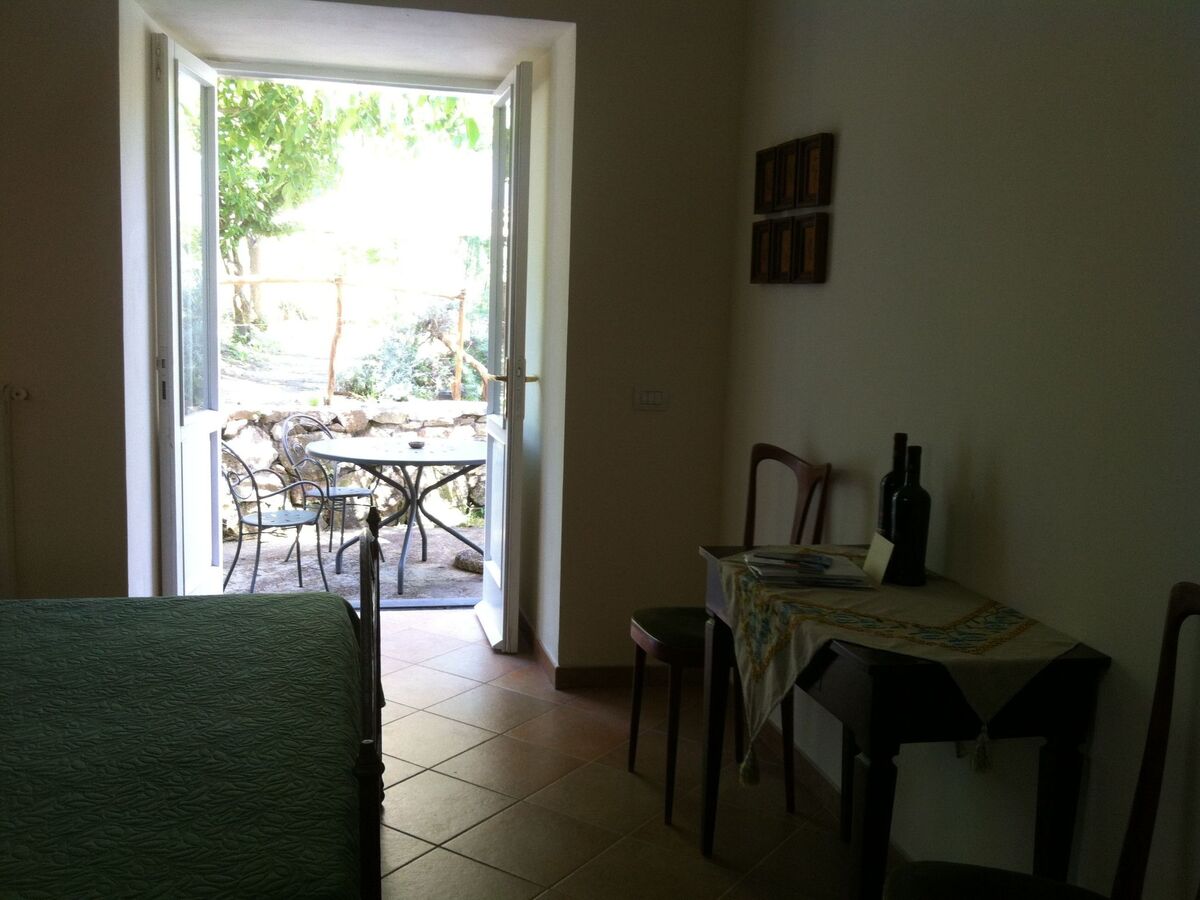 Chambre avec petit-déj à la ferme, vue sur le Vésuve - Photo 4