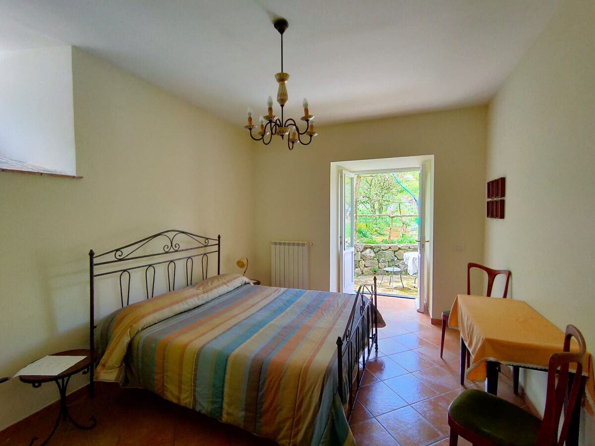 Chambre avec petit-déj à la ferme, vue sur le Vésuve - Photo 7