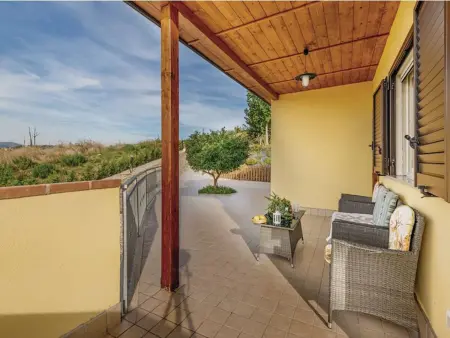 Location appartement à Giungano, Granatapfel mit Pool