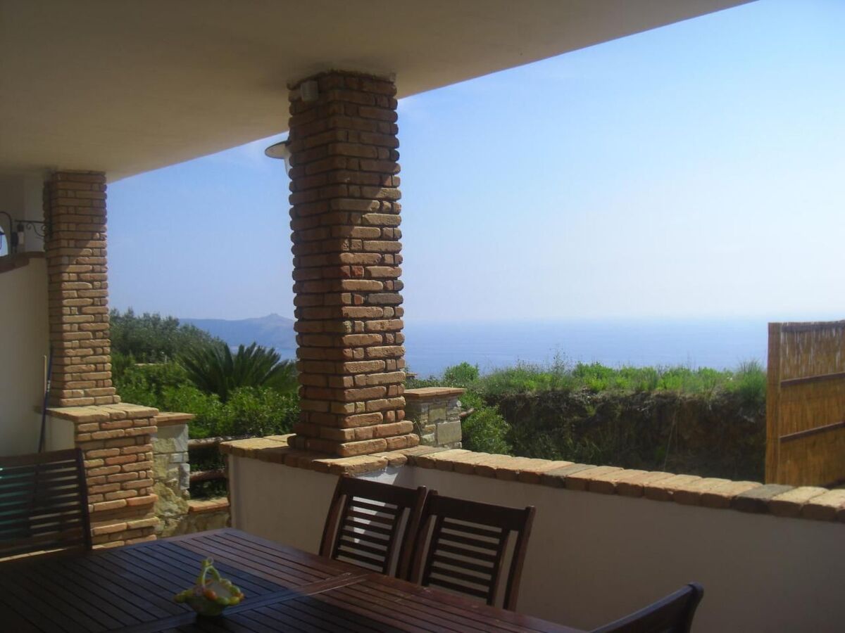 Appartement Cilento, vue Palinuro, jardin et terrasse - Photo 1