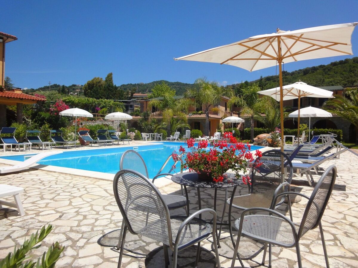 Chambre double à Palinuro avec balcon et accès piscine - Photo 17