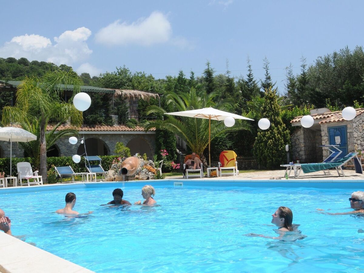 Chambre double à Palinuro avec balcon et accès piscine - Photo 18