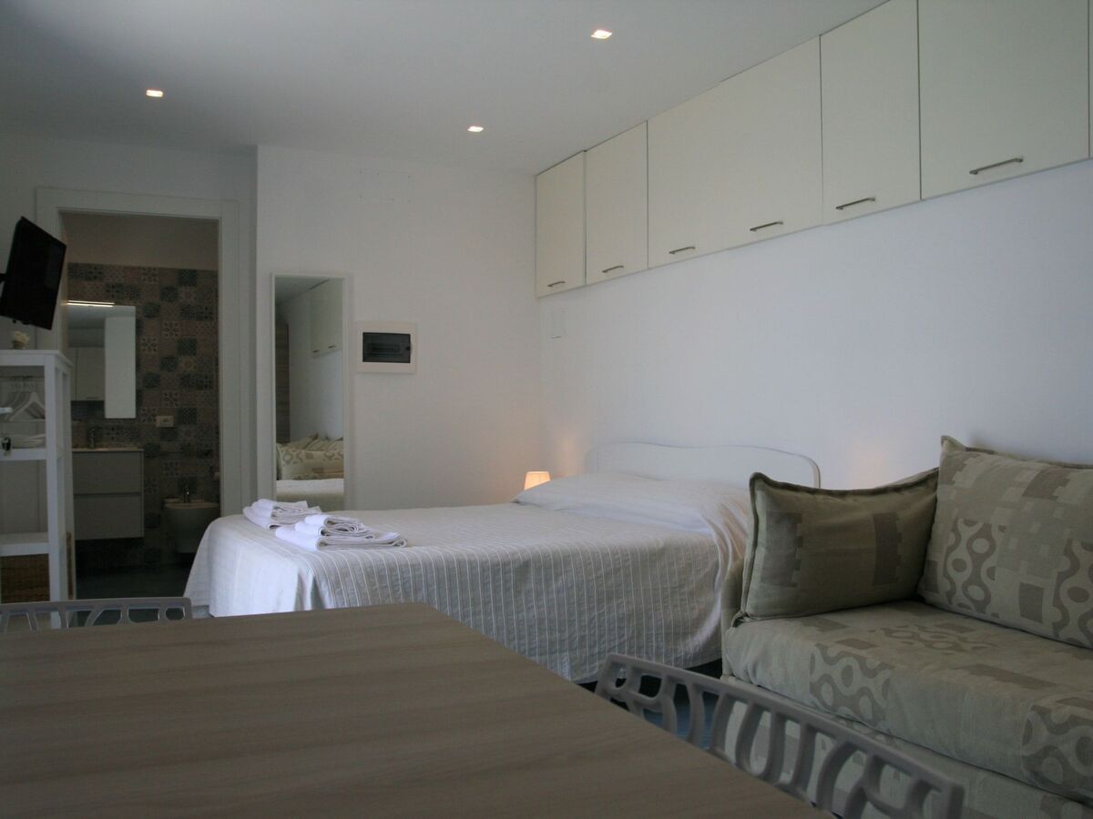 Studio Laura en villa avec accès direct à la plage - Photo 25