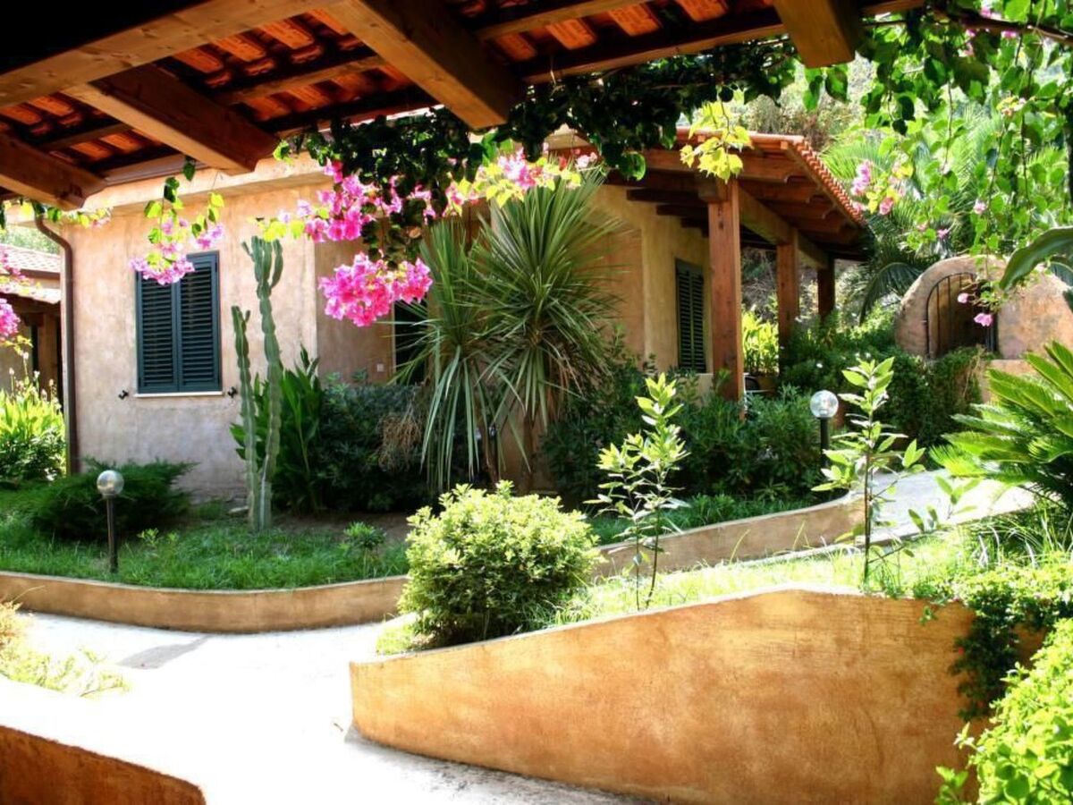 Appartement 2 pers. à Parghelia, terrasse et piscine - Photo 4