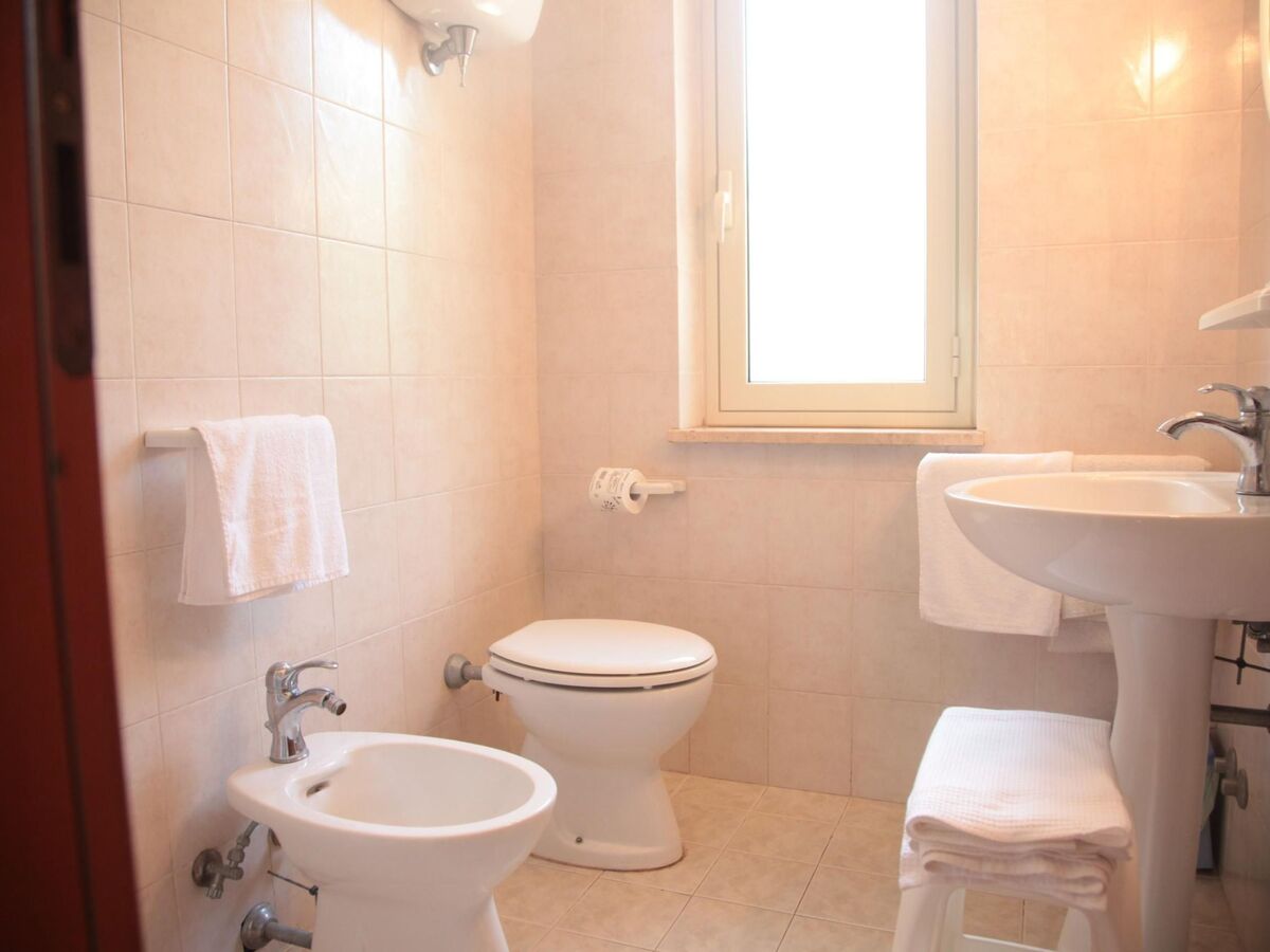 Appartement 2 pers. à Parghelia, terrasse et piscine - Photo 17