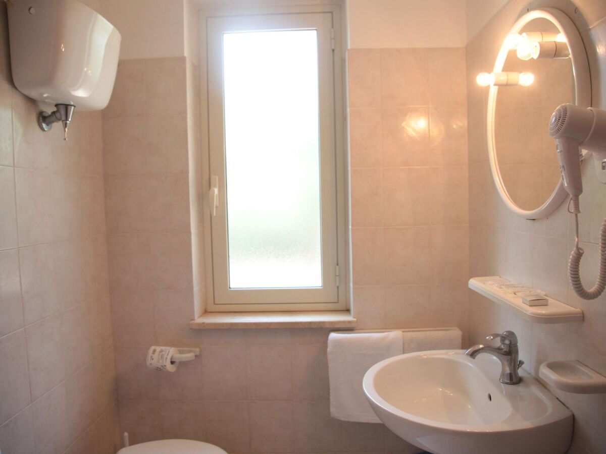 Appartement 2 pers. à Parghelia, terrasse et piscine - Photo 18