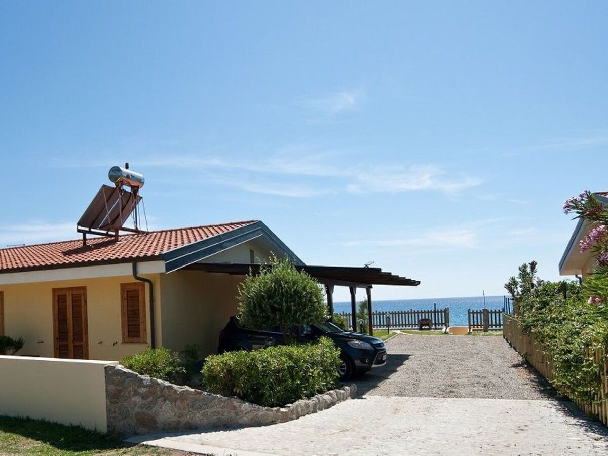 Appartement 2 chambres à 7 m de la plage à Capo Vaticano - Photo 3