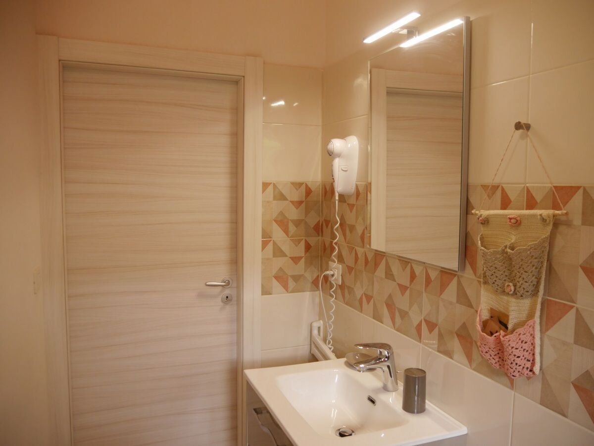 Appartement 2 chambres à 7 m de la plage à Capo Vaticano - Photo 11