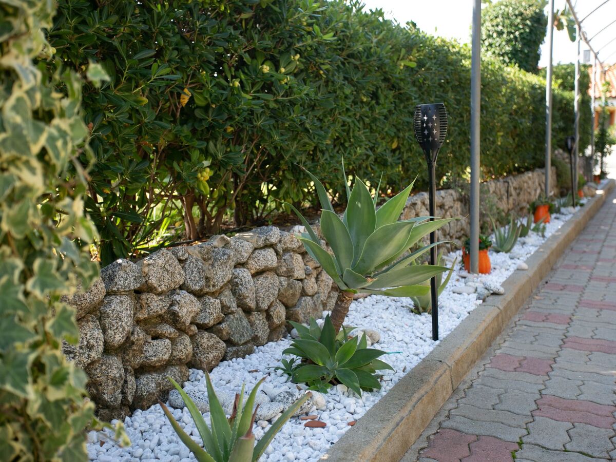 Appartement 150 m² jardin privé, 50 m de la plage - Photo 5