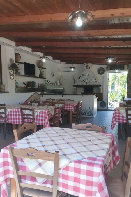 Appartement Capo Vaticano, 600m plage avec piscine : photo 21